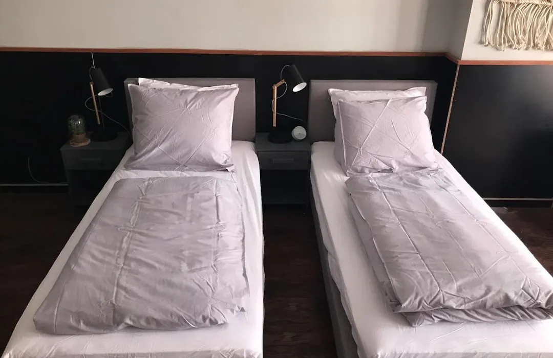 Amsterdam Red Light Bed & Breakfast-1